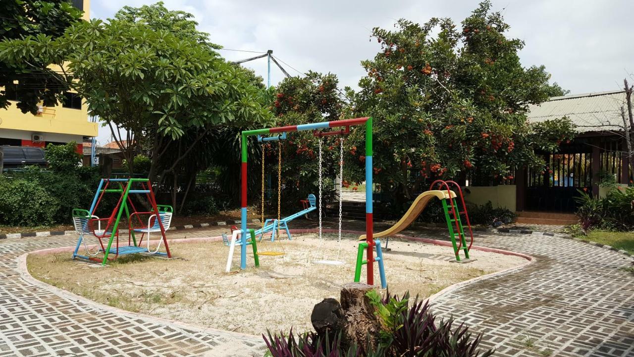 Sentosa Hotel & Restaurant - Tersertifikasi Chse Dari Kementerian Pariwisata Dan Ekonomi Kreatif Bekasi Exterior photo